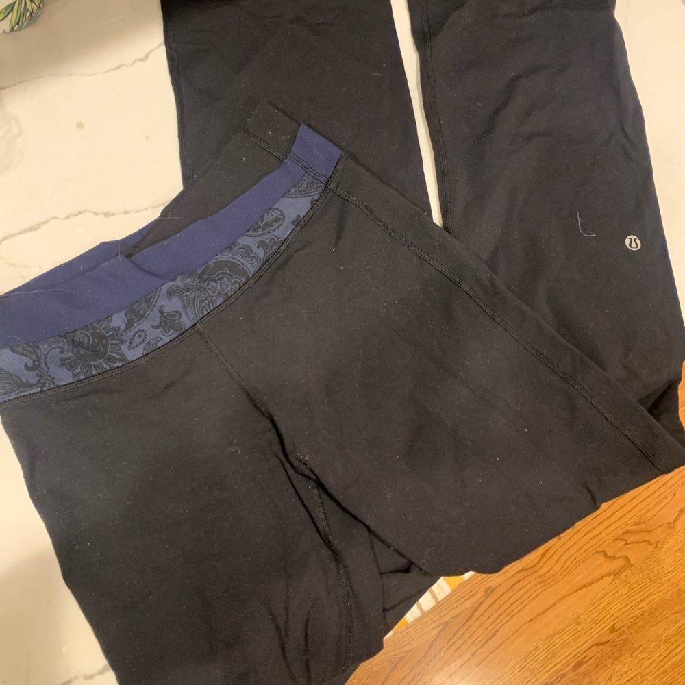 Lululemon Boot Cut Leggings - Picture 3 of 3